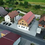 Belzesaltescheune Rhoen * Riedenberg (Bavaria)